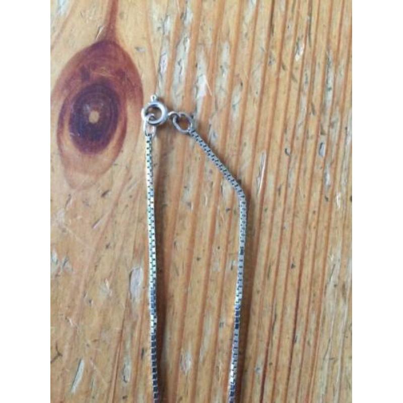 Echt zilveren ketting met lieveheerstbeestjes hanger