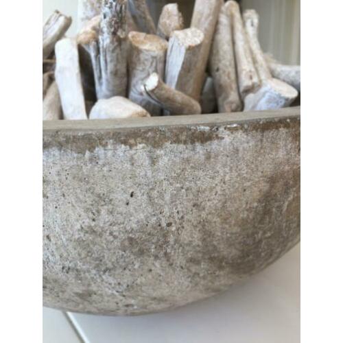 Schaal met decoratie hout