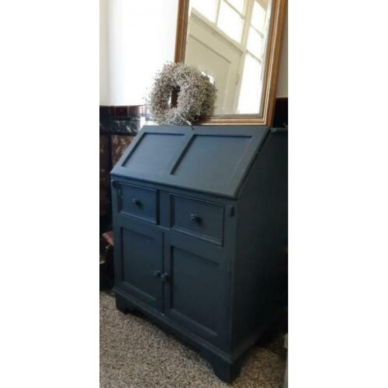 Brocante secretaire.