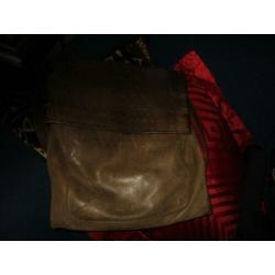 Ruime leren tas Shabby Amsterdam cross body