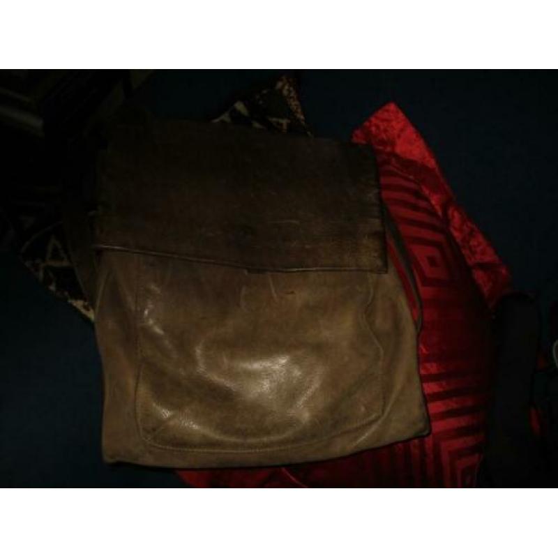Ruime leren tas Shabby Amsterdam cross body
