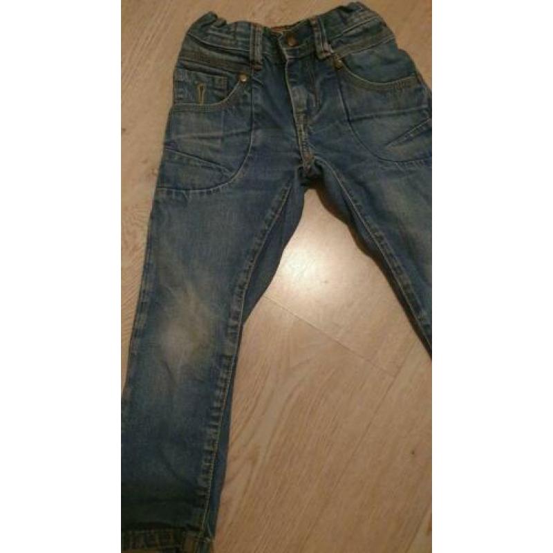 Stoere broek Petrol mt 104