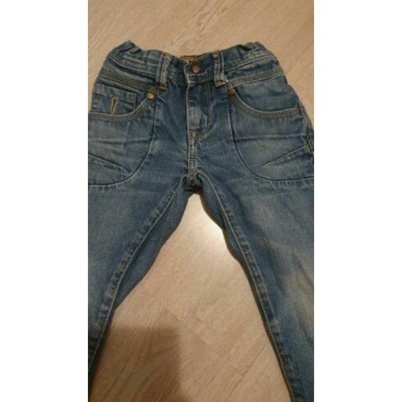 Stoere broek Petrol mt 104