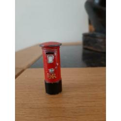 dinky toys pillar box no.760