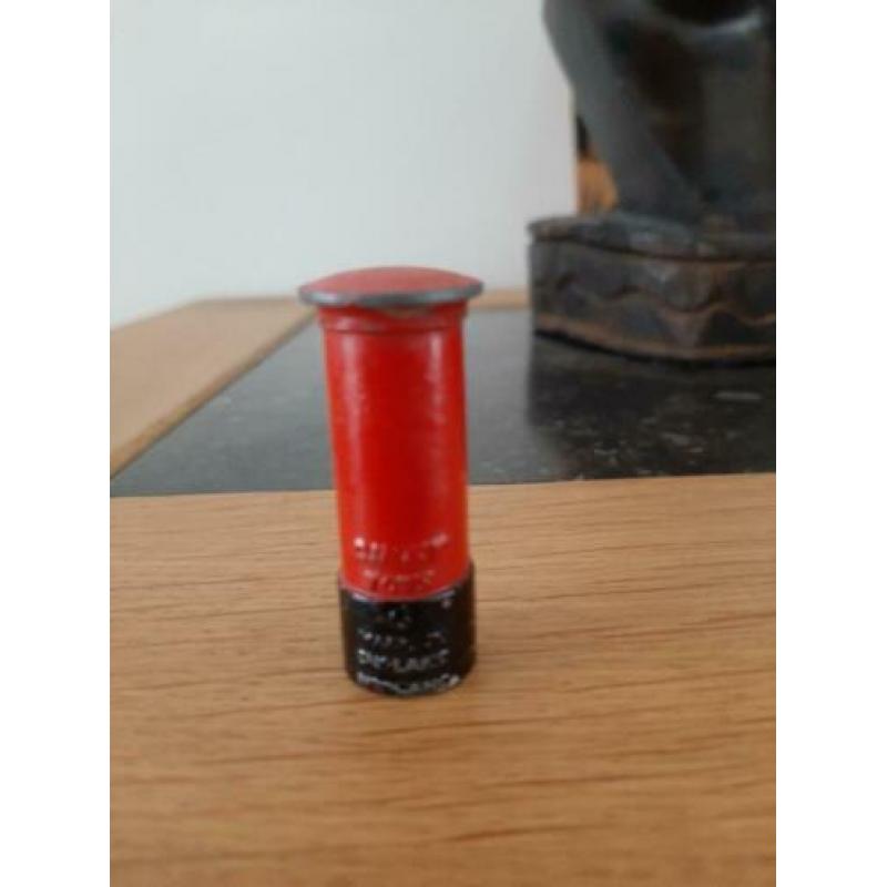 dinky toys pillar box no.760