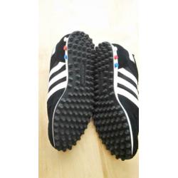 Adidas sportschoenen (ZGAN, INCL. VZDKSTN)