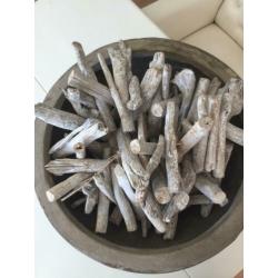 Schaal met decoratie hout