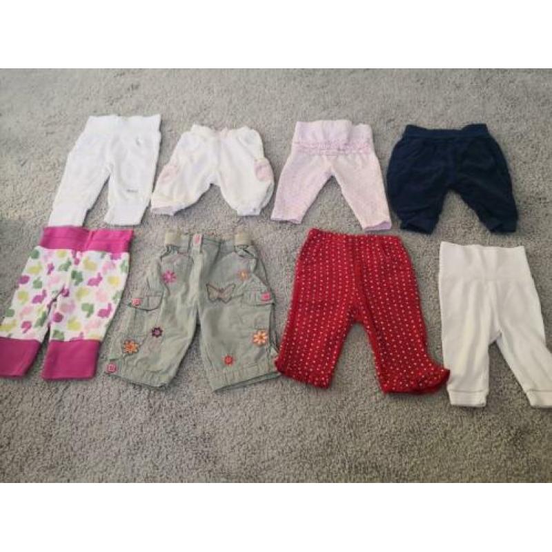 Leuke meisje baby kleding maat 50-56 - 117 stuks en acc??