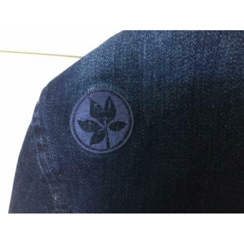 Jasje XL van donkerblauw stretch spijkerstof