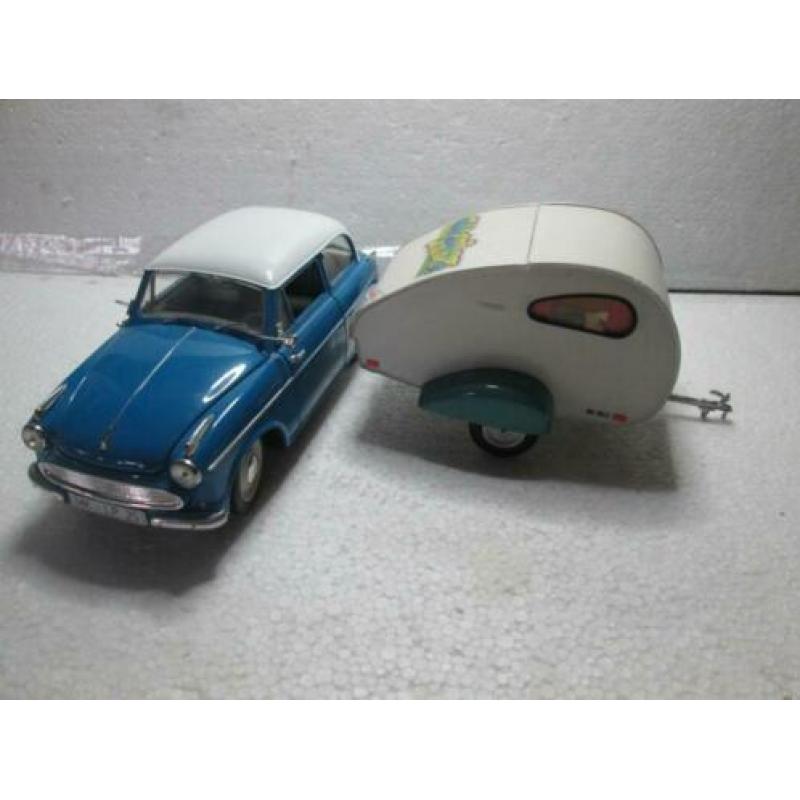 lloyd met caravan