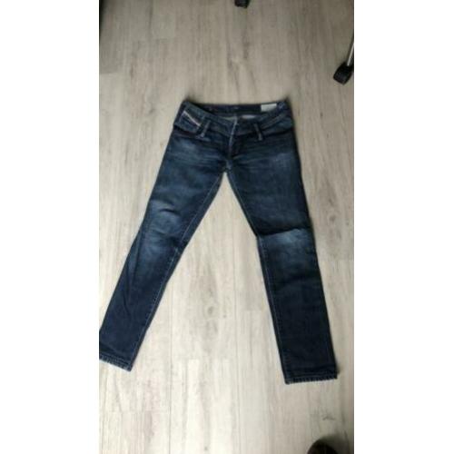 Diesel donkerblauwe spijkerbroek w28 l30