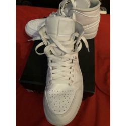 nike air jordan mid 42