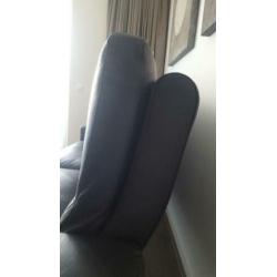 bank, salontafel en dressoir
