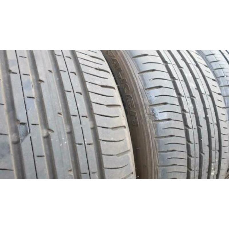 Almost new Falken Ziex ZE914B 225/40 R18 92 W zomer banden