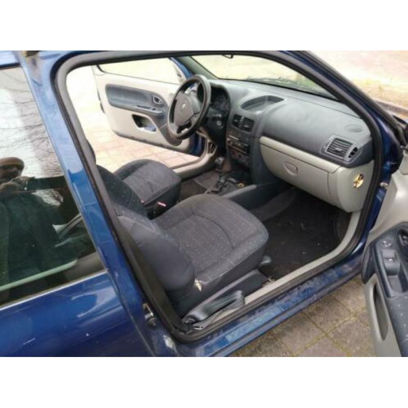Renault Clio 1.2 2002, koppeling kapot
