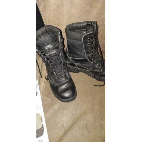 Zwarte uniform beveiliging