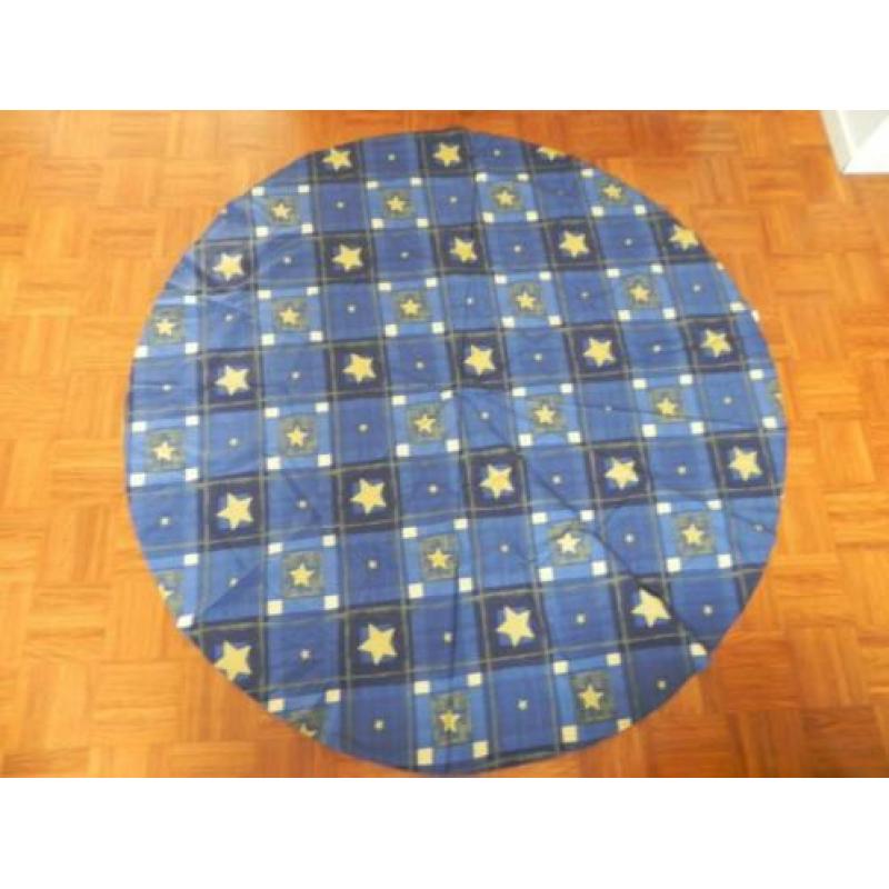 tafellaken blauw met sterren rond 150cm