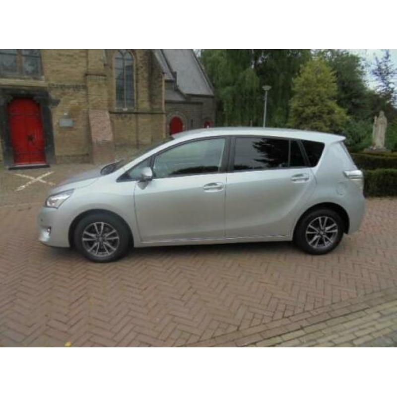 TOYOTA Verso 1.8 VVT-i 147pk Aut (5P) Aspiration