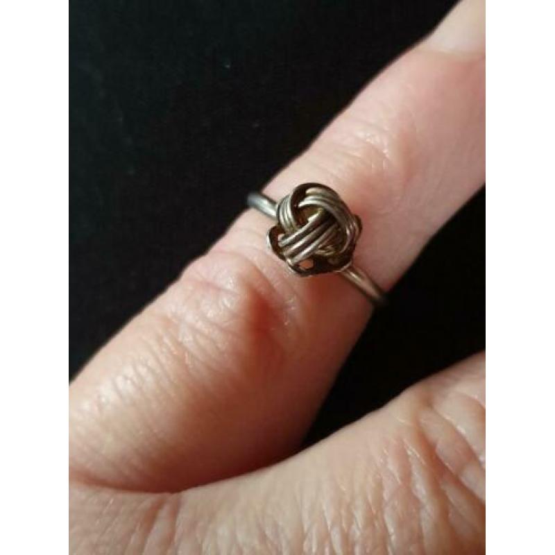 925 mooi zilveren ring maat 14