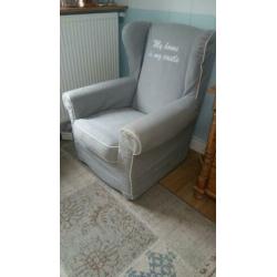 licht grijze oor fauteuils