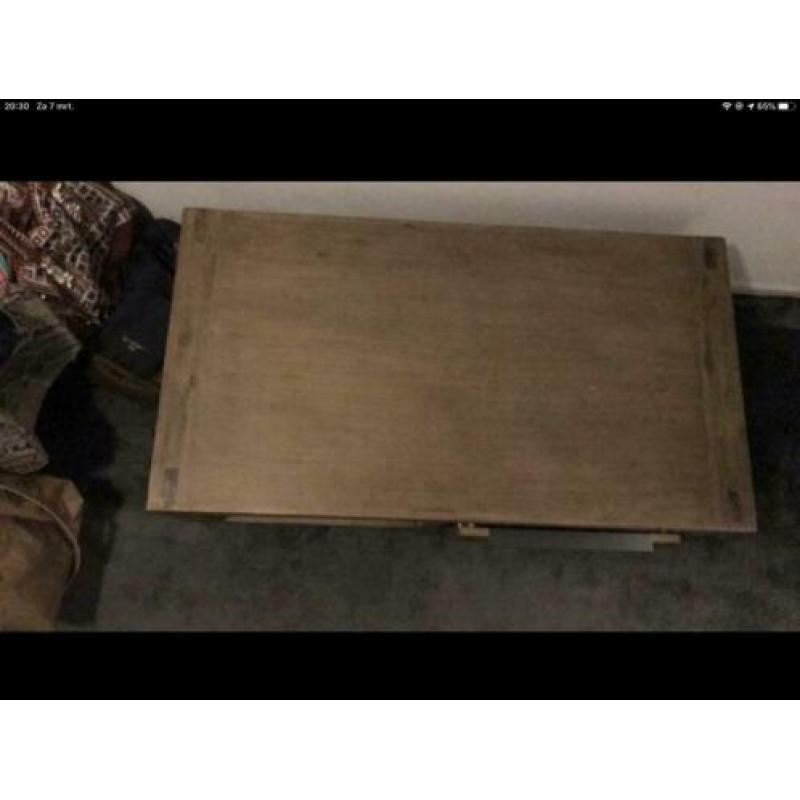 Donkerbruine stoere salontafel