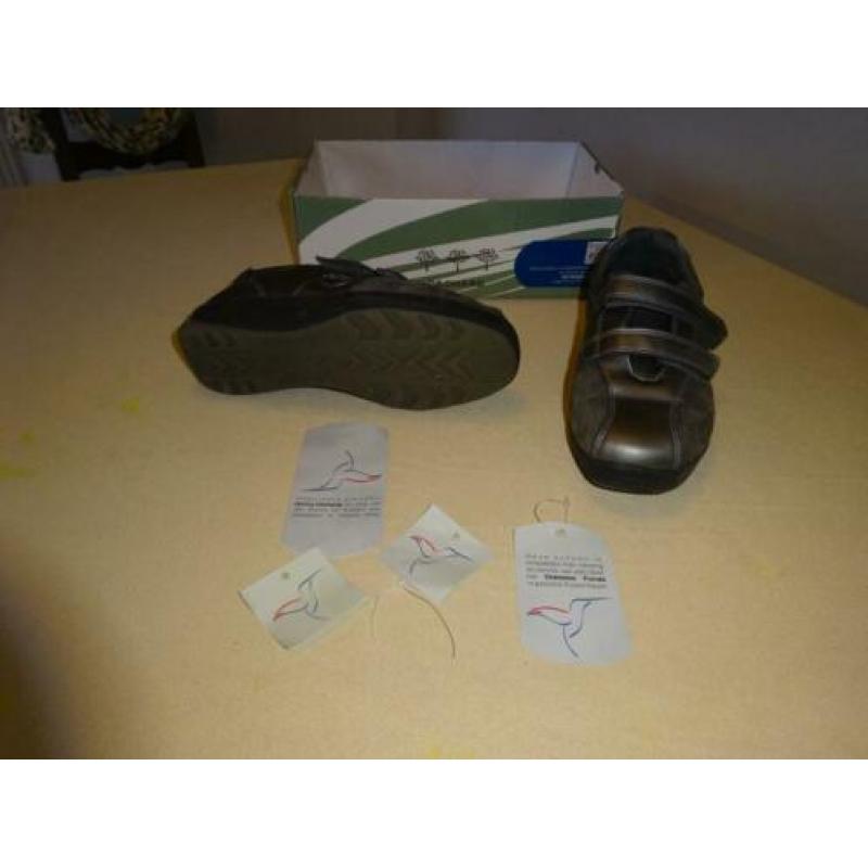 “Maat 37/37 ½ Leren schoenen In de kleuren Antraciet/Grijs.