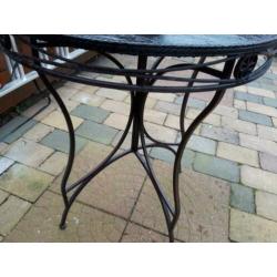 Ijzer hoge tafel