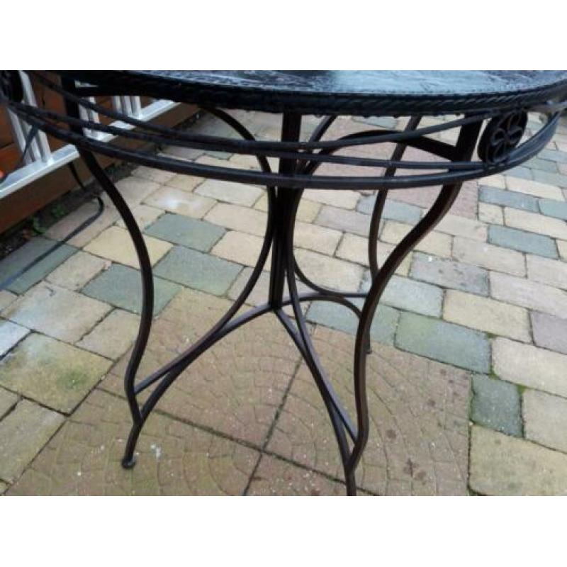Ijzer hoge tafel
