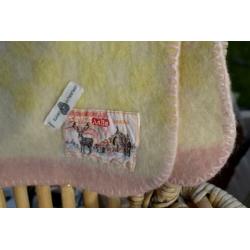 retro vintage kinderdeken babydeken deken AaBe wol pastel