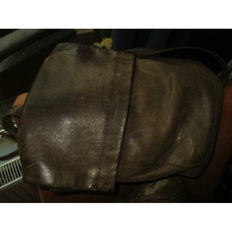 Ruime leren tas Shabby Amsterdam cross body
