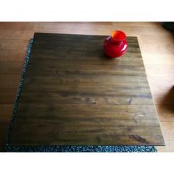 Mooie koloniale salontafel