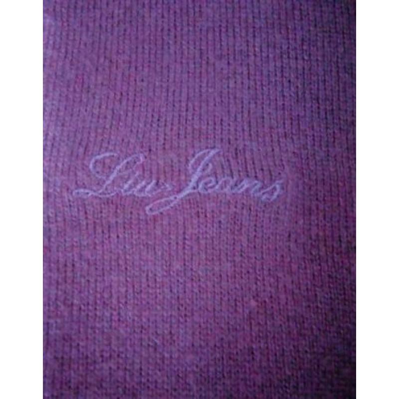 'Mooi zacht LUI JO wikkelvestje 45% cashmere - 55% zijde - M