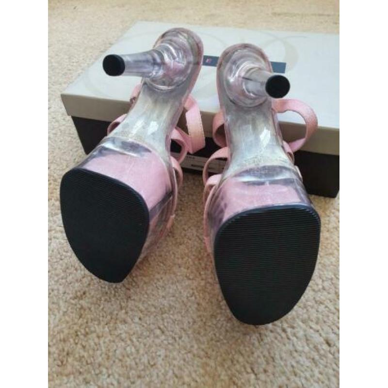 Sexy roze hakken van pleaser Maat 40