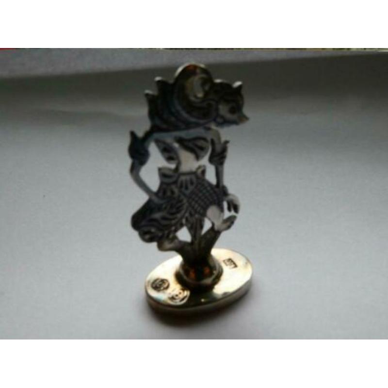 .800 Indonesische Wayang Zilveren figuurtje (schaduw pop)