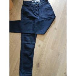 Nooit gedragen CECIL jeans. 34 (mt. 42/44)
