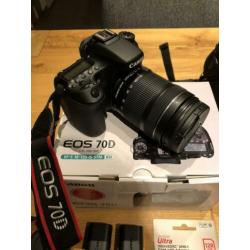Canon EOS 70D DSLR camera (WiFi), 2 lenzen, diverse extra’s
