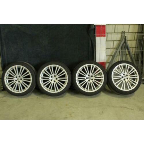 Volkswagen Golf IV R32 Velgen 5x100 | 18" | 225/40/R18 92W