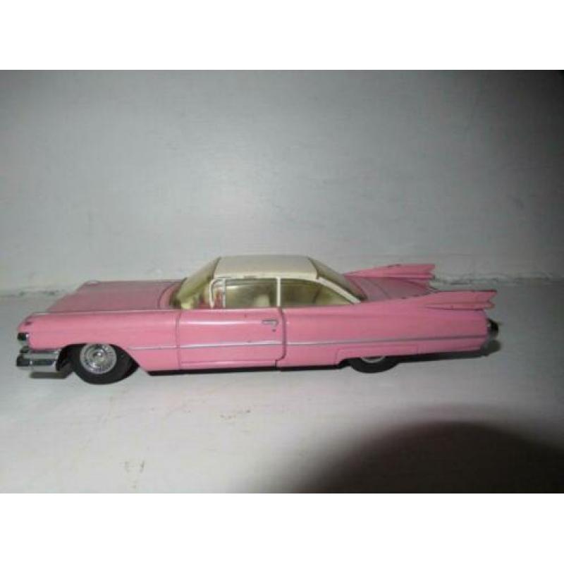 Dinky Matchbox Cadillac Coupe Deville DY7 1959 Roze Slee