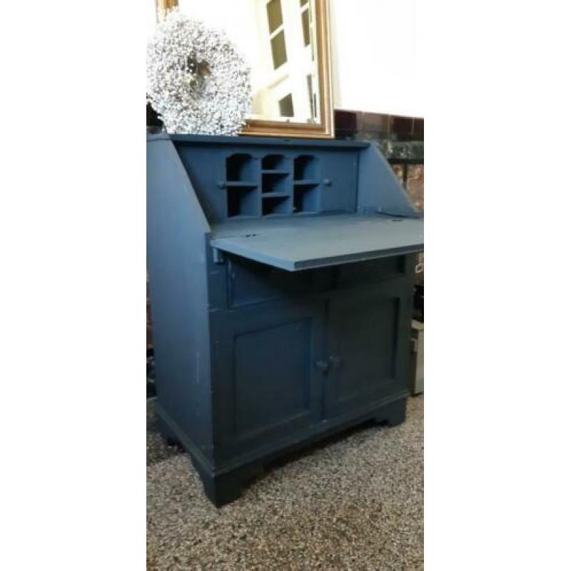 Brocante secretaire.