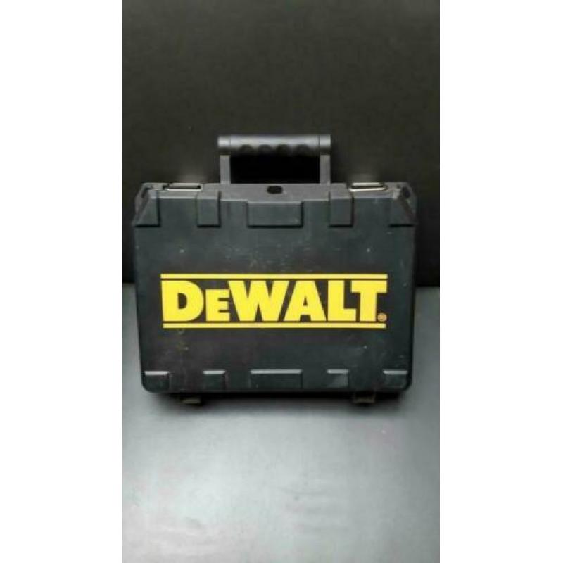 DeWalt 12v lader accu en koffer