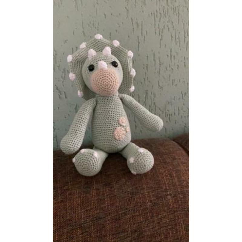 Gehaakte knuffels en geboortelijstjes