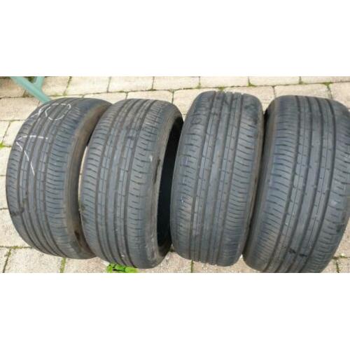 Almost new Falken Ziex ZE914B 225/40 R18 92 W zomer banden