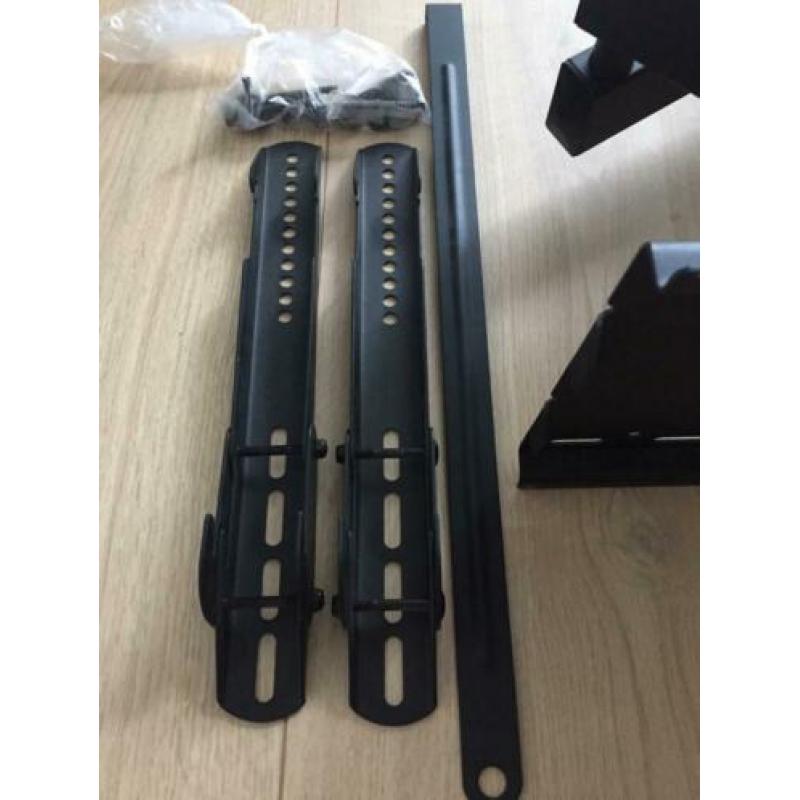 Tv / flatscreen ophang systeem