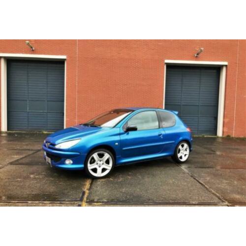 Peugeot 206 RC, airco, lage km stand