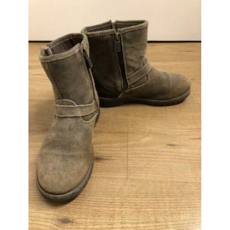 Uggs Australia Harrell Biker classic short leer zgan maat 32