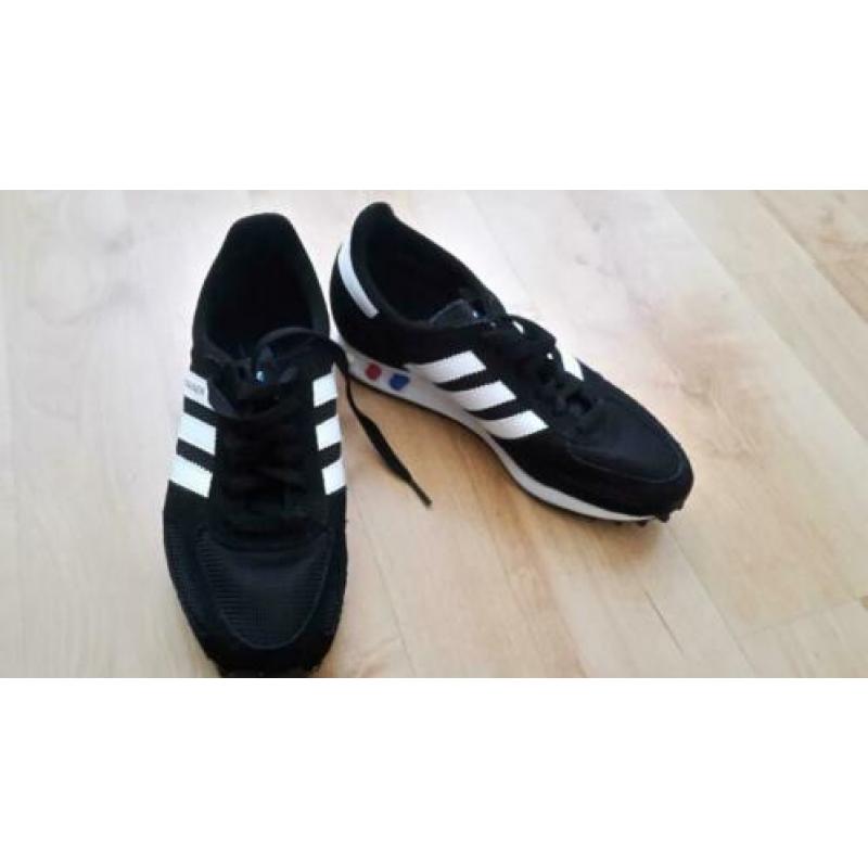 Adidas sportschoenen (ZGAN, INCL. VZDKSTN)