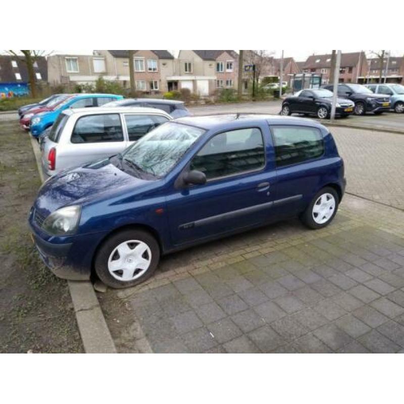 Renault Clio 1.2 2002, koppeling kapot