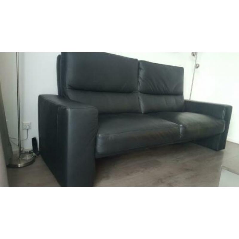 bank, salontafel en dressoir