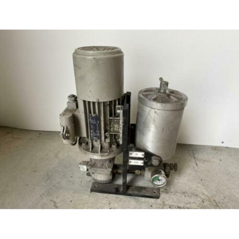 Oliefilter met motor / filterpomp #119
