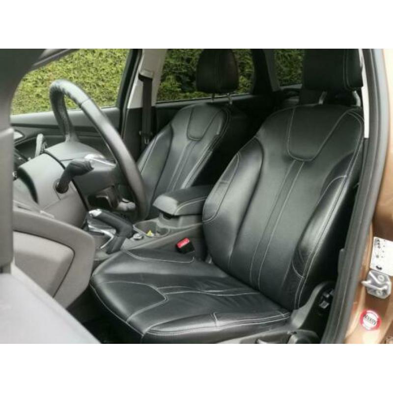 Ford Focus wagon 1.6Tdci | Xenon | Leer | Trekhaak | Navi